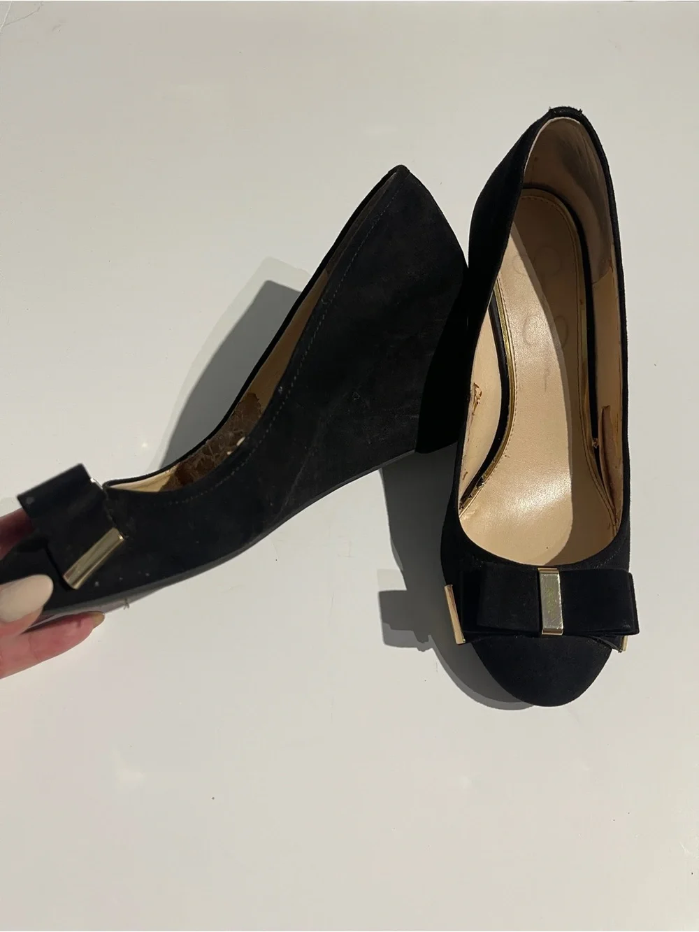 Jessica Simpson Black Suede Bow Wedge Pumps